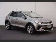 Photo of the vehicle Kia Stonic