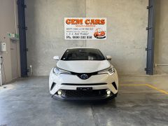 Photo of the vehicle Toyota C-HR