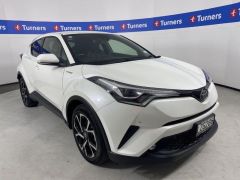 Photo of the vehicle Toyota C-HR