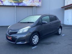 Photo of the vehicle Toyota Vitz