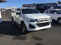 Photo of the vehicle Isuzu D-Max