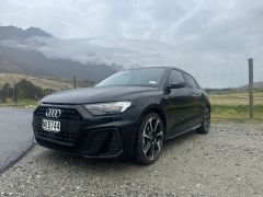 Photo of the vehicle Audi A1