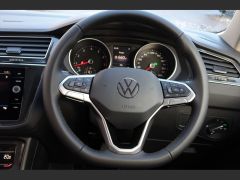 Photo of the vehicle Volkswagen Tiguan