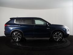 Photo of the vehicle Mitsubishi Outlander