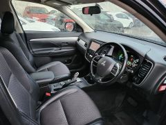 Photo of the vehicle Mitsubishi Outlander