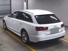 Photo of the vehicle Audi A6