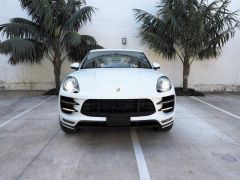 Photo of the vehicle Porsche Macan