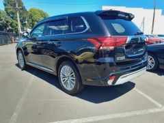 Photo of the vehicle Mitsubishi Outlander