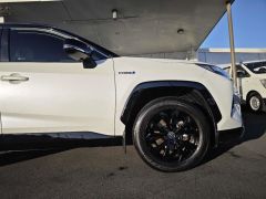 Photo of the vehicle Toyota RAV4