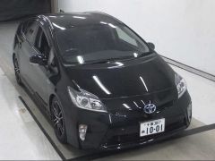 Photo of the vehicle Toyota Prius