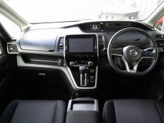 Photo of the vehicle Nissan Serena