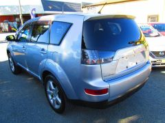 Photo of the vehicle Mitsubishi Outlander