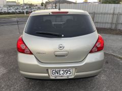 Photo of the vehicle Nissan Tiida