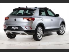 Photo of the vehicle Volkswagen T-Roc