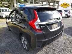 Photo of the vehicle Honda Fit