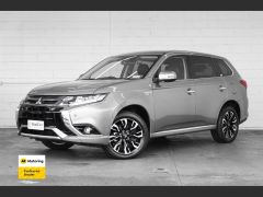 Photo of the vehicle Mitsubishi Outlander