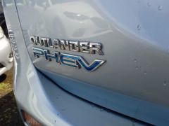 Photo of the vehicle Mitsubishi Outlander