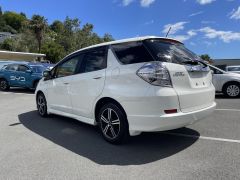 Photo of the vehicle Honda Fit