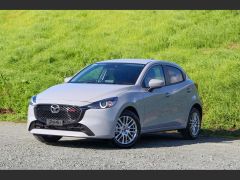 Photo of the vehicle Mazda 2