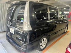 Photo of the vehicle Nissan Serena