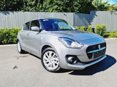 Photo of the vehicle Suzuki Swift