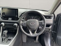 Photo of the vehicle Toyota RAV4