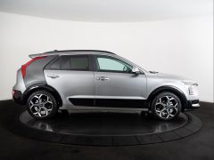 Photo of the vehicle Kia Niro