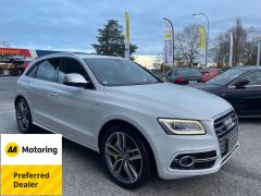 Photo of the vehicle Audi SQ5