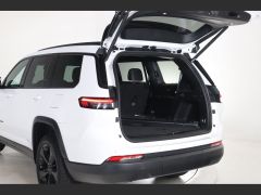 Photo of the vehicle Jeep Grand Cherokee