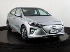 Photo of the vehicle Hyundai IONIQ