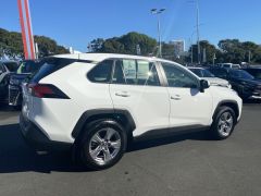 Photo of the vehicle Toyota RAV4