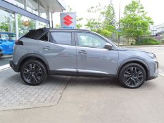 Photo of the vehicle Peugeot 2008