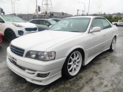 Photo of the vehicle Toyota Chaser