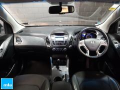 Photo of the vehicle Hyundai ix35