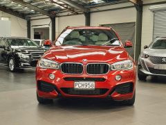 Photo of the vehicle BMW X6