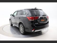 Photo of the vehicle Mitsubishi Outlander