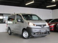 Photo of the vehicle Nissan NV200