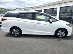 Photo of the vehicle Honda Fit