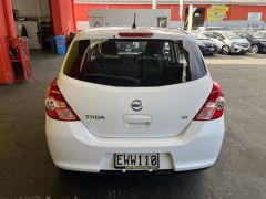 Photo of the vehicle Nissan Tiida