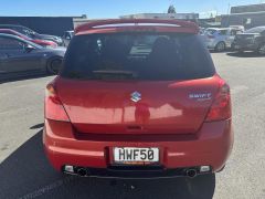 Photo of the vehicle Suzuki Swift