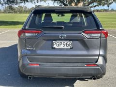 Photo of the vehicle Toyota RAV4