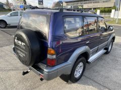 Photo of the vehicle Toyota Land Cruiser