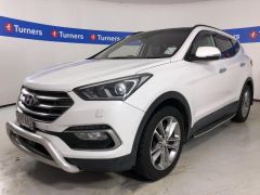 Photo of the vehicle Hyundai Santa Fe