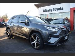 Photo of the vehicle Toyota RAV4