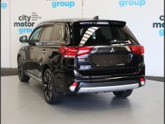 Photo of the vehicle Mitsubishi Outlander