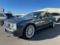 Photo of the vehicle Jaguar XJR