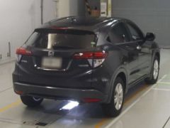 Photo of the vehicle Honda Vezel