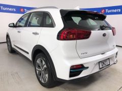 Photo of the vehicle Kia Niro