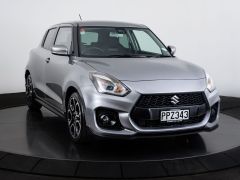 Photo of the vehicle Suzuki Swift