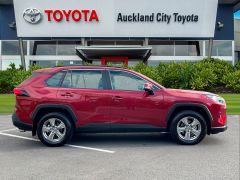 Photo of the vehicle Toyota RAV4